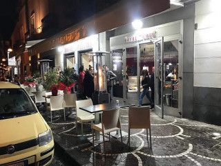 Caffe'royal