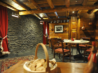 Cafe Quinson