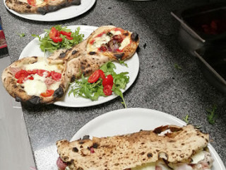 Manue' La Tradizione Della Pizza Di Panico Manuel