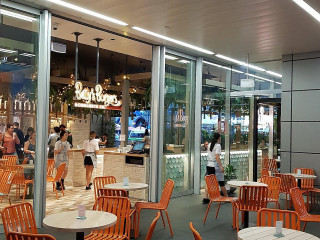 Chez Pierina