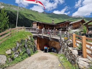 Malga Dei Dossi (knuttenalm)