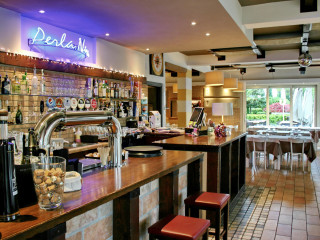 Perla Nera Pizzeria Grill