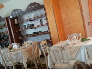 Il Ritrovo Tra Gli Ulivi