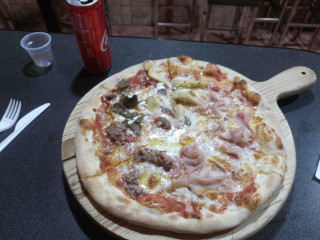 Speedy Pizza