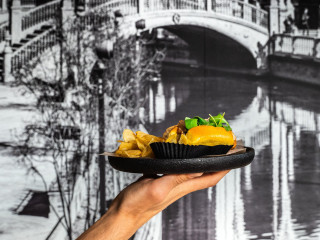 100 Montaditos Aura