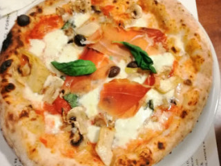 La Nave Pizzeria Osteria