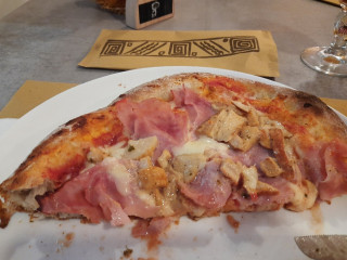 Pizza Amore E Fantasia Di Pirrotta Mario