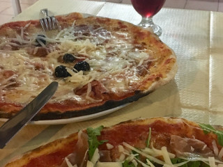 Pizzeria Trocadero