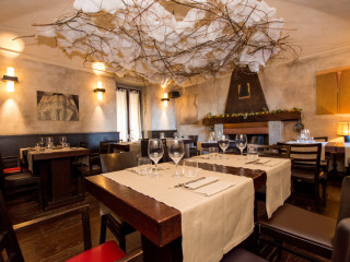 Cafe Della Sera