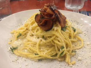 Hosteria 2.0