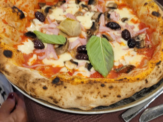 Pizzeria Materia