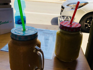 Cafe Monic