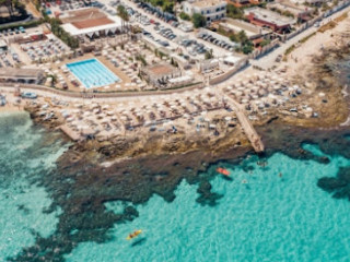 Coco Beach Club