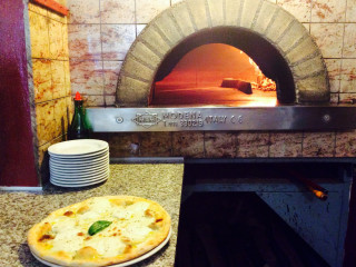 Caesar Pizzeria