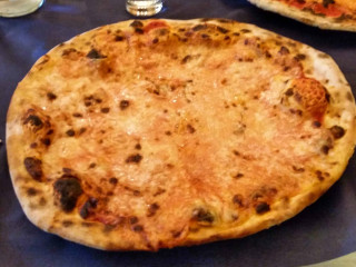 Pizzeria Lamm Di Kelder Alfred