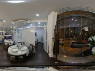 La Table Des Gourmets