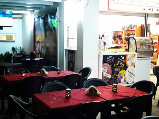 L'angolo Divino Enoteca,wine