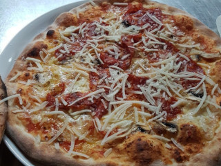 Pizzeria La Vecchia Fontana