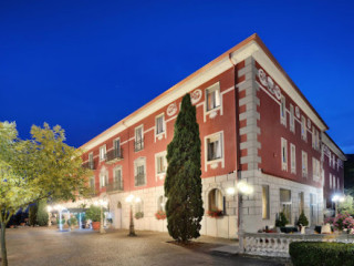 Vecchia Taverna
