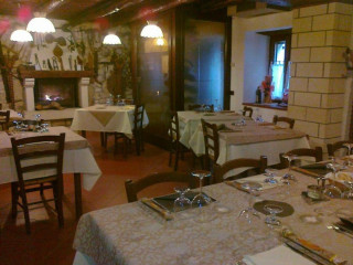 Cantina E Agriturismo Corte Merci