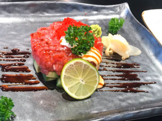 Opera Sushi