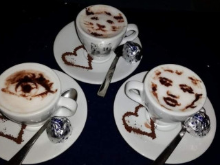 Bleu Belle Cafe