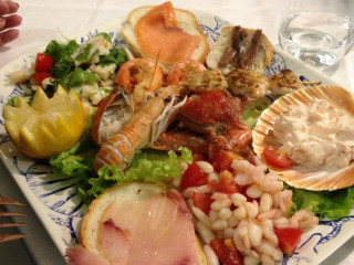 Al Sottopasso Pizzeria Con Cucina