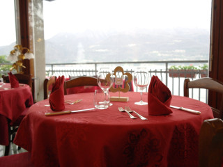 59 Lounge Bar Restaurant