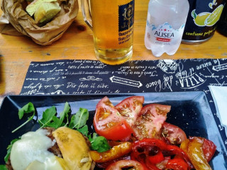 White Dragon Pub