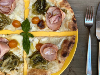 Pizzeria Marechiaro Di Mastro Vincenzo E C