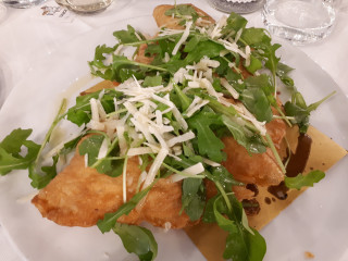 Pizzeria Napule E