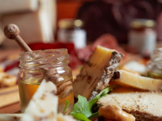 Osteria Pontina