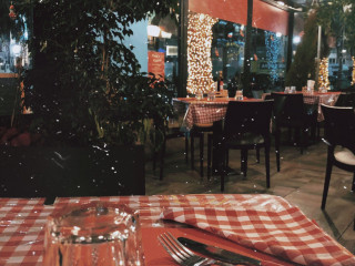 Pizza E Cucina