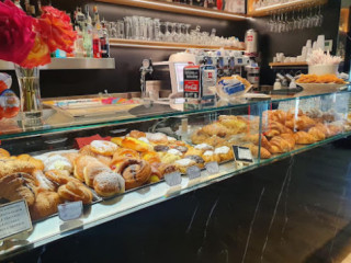 Pizzeria Gelateria Enoteca Primavera