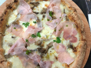 Grano E Farina Pizzeria Artigianale