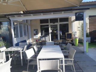 Pizzeria Da Asporto Fuori Di Pizza