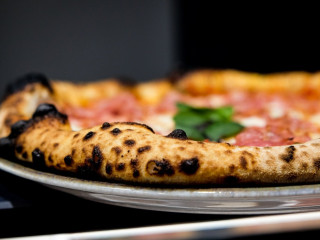 Dumbolone Pizzeria
