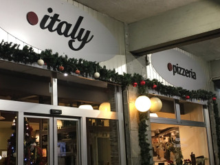 Punto Italy