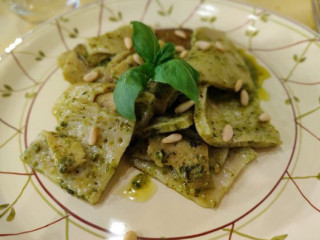 Lavinosteria