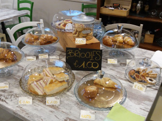 Green Park Cafe Di Borghi Silvano E Giada