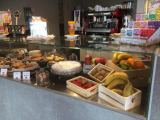 Rosy Café