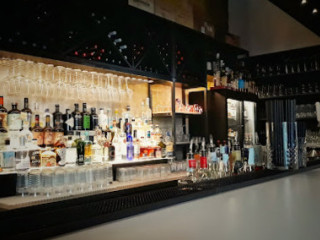 Garage Cafe Retro