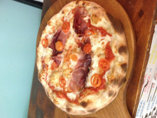 Ombelico Del Mondo