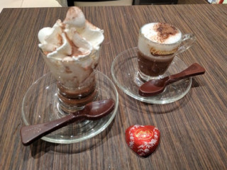 Lindt