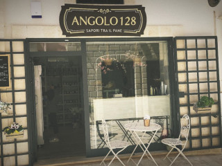 Angolo 128