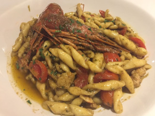Il Portico Griglieria Friggitoria Shushi Restaurant Pizzeria Tapas Bar Colazioni Internazionali