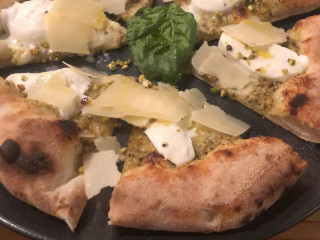 Esperia Pizzeria