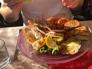 Damare Restaurant