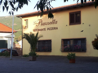 Pizzeria La Piazzetta