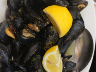 Lo Scoglio Pizzeria